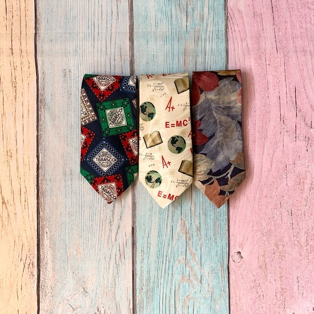 Set of 3 ties